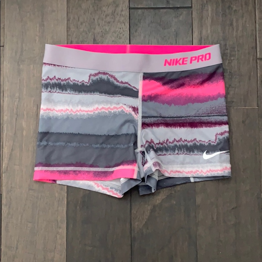 Nike pro 3in compression shorts